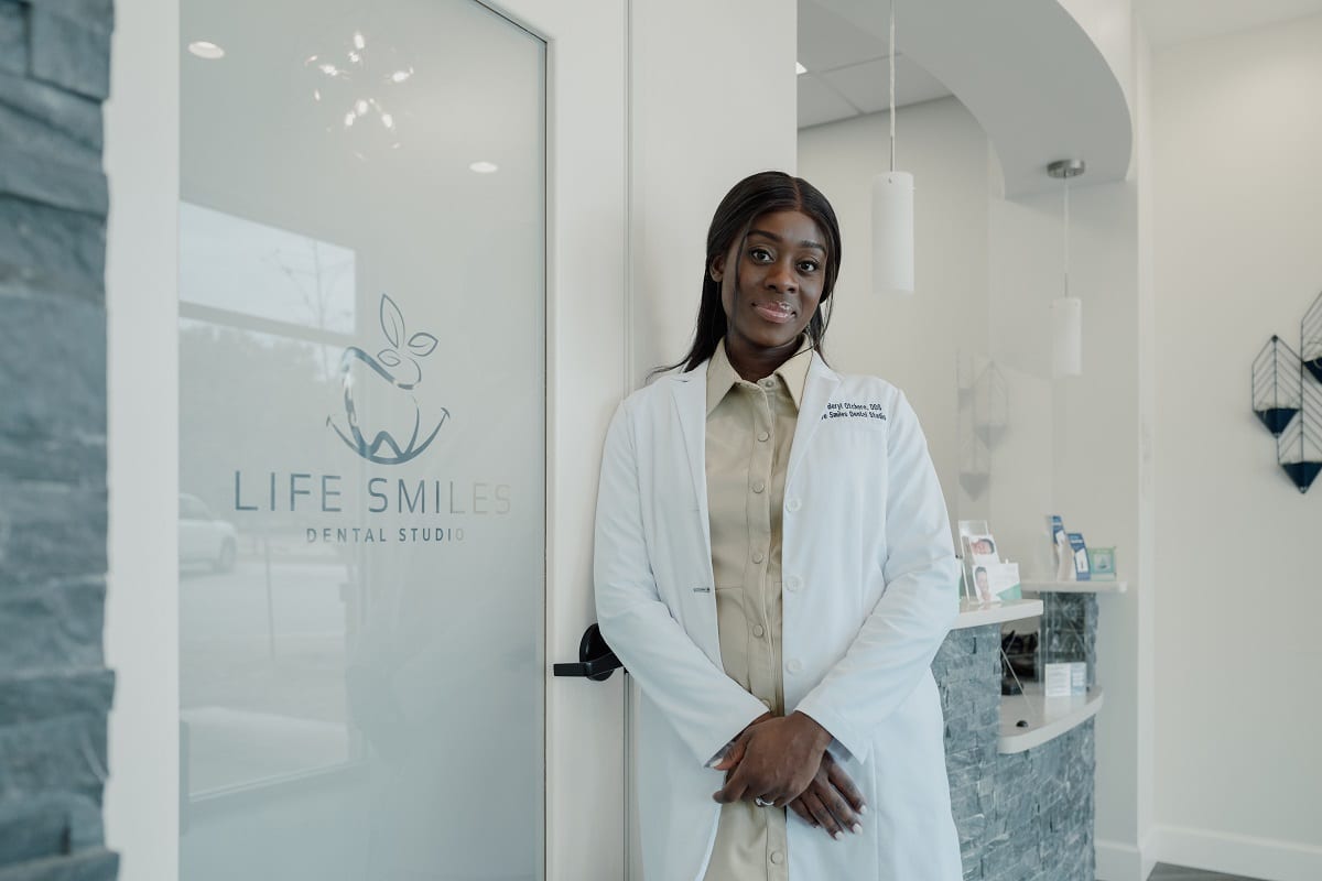 dr beryl otchere - dentist san antonio tx